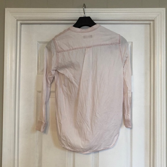 Gap light pink blouse - Picture 2 of 3